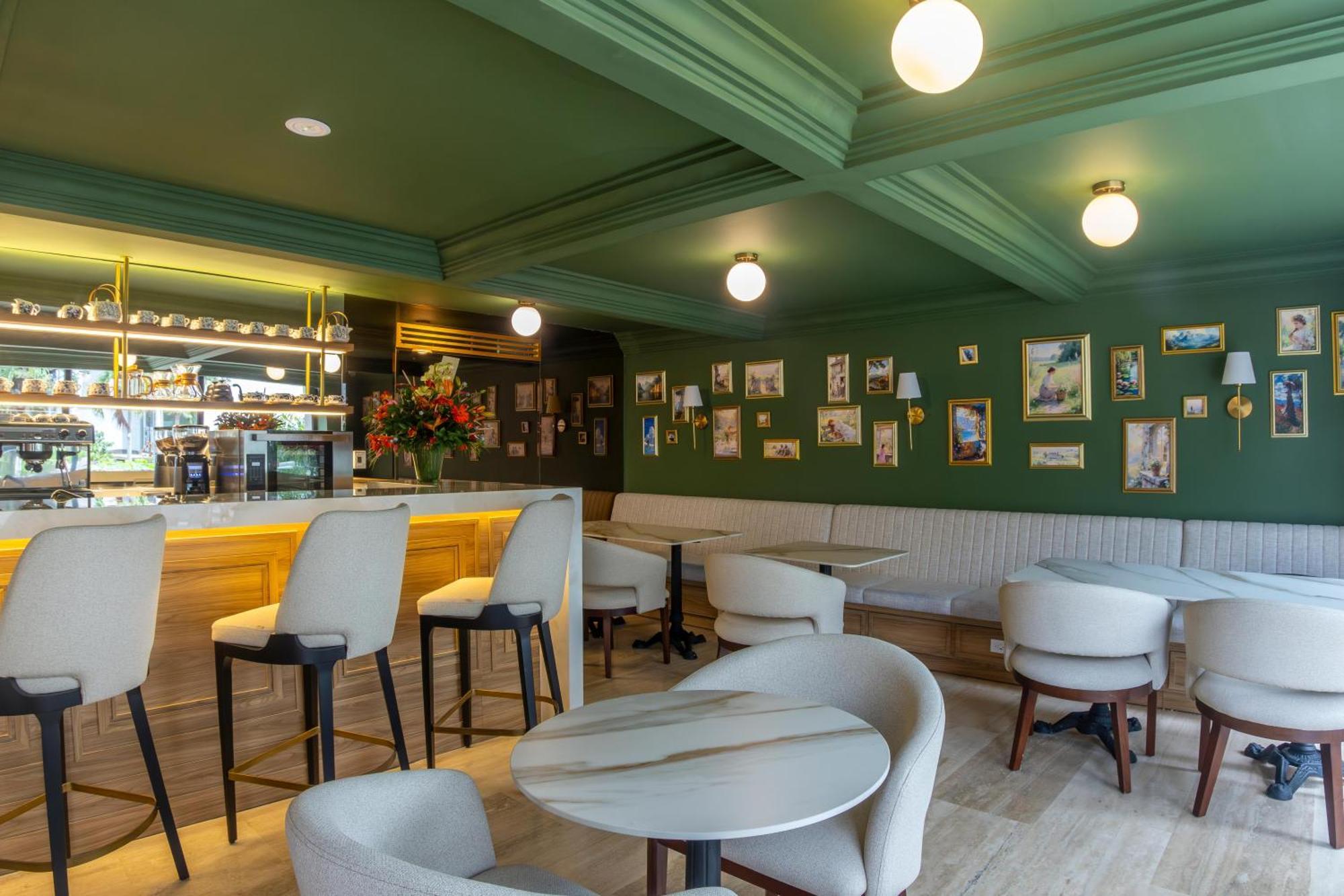 Berthas Collection By Em Hotel